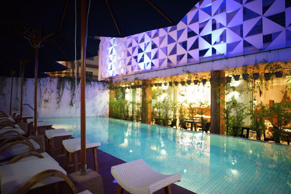 The Core Gallery Hotel Chiang Mai Exterior photo